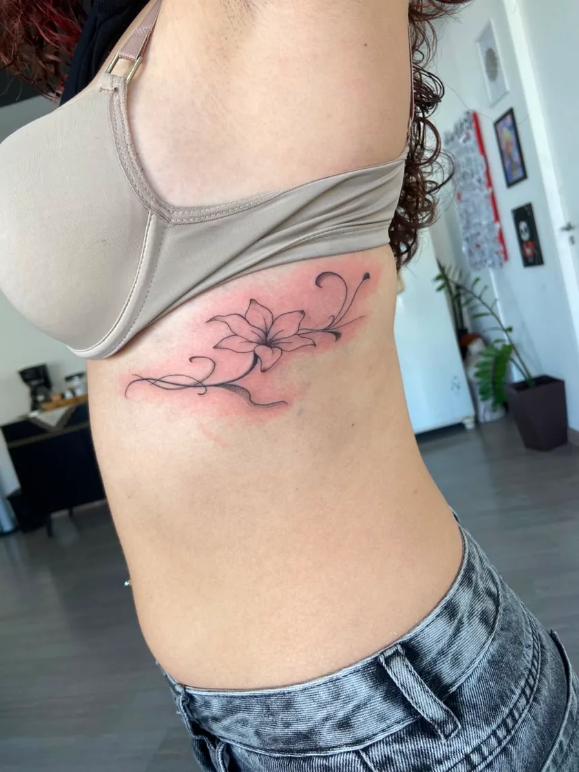 Tatuagem 08 do arquivo do Mike
